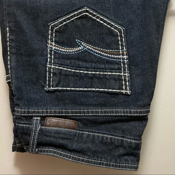 Brody Shorts - Picture 8 of 9